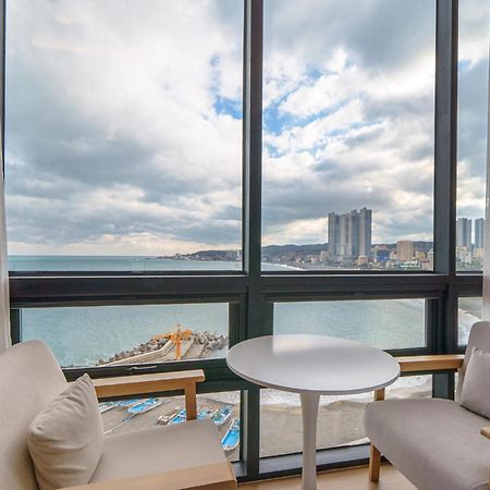 The Van Hotel Ulsan Exterior photo
